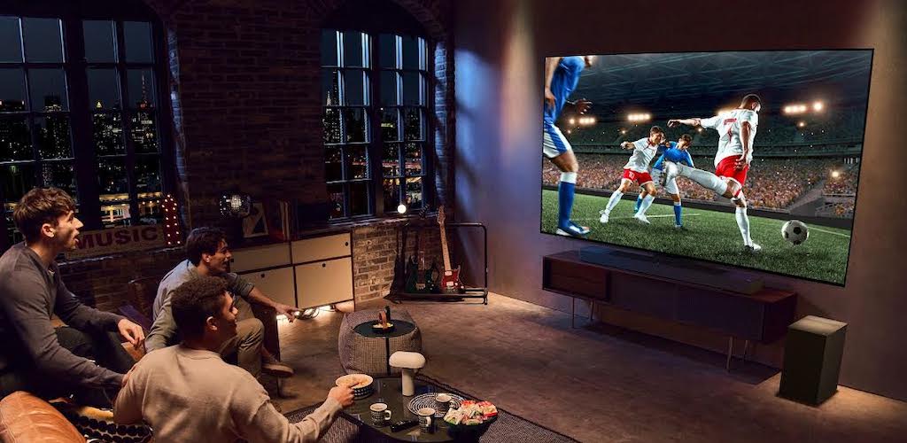 Ζήσε τη μαγεία του μπάσκετ και νιώσε τον παλμό της T-Mobile Arena από τον καναπέ σου, με τις τηλεοράσεις LG