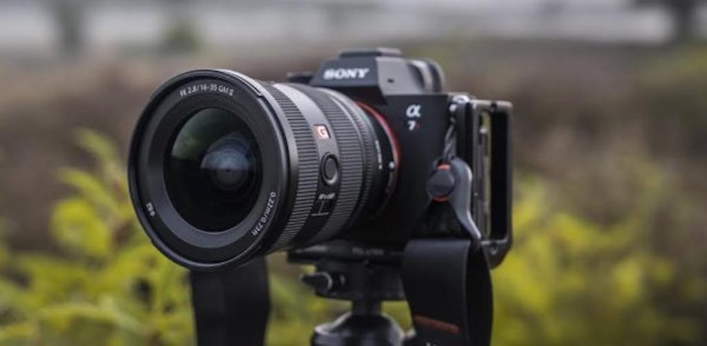 Η Sony παρουσιάζει τον μικρότερο και ελαφρύτερο ευρυγώνιο φακό ζουμ G-Master FE 16-35MM F2.8 GM II