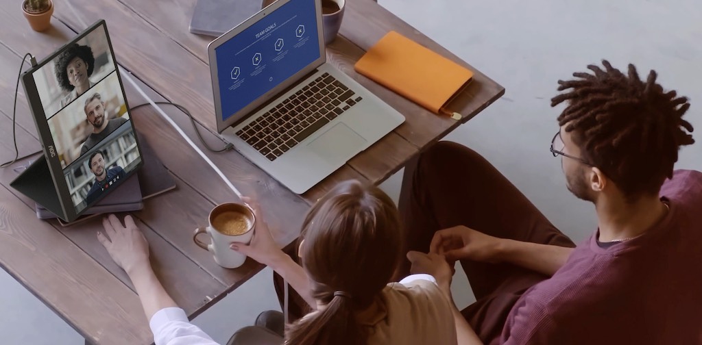 Η AOC ανακοινώνει μία νέα φορητή οθόνη 15,6” με αναγνώριση αφής 10 σημείων: 16T2