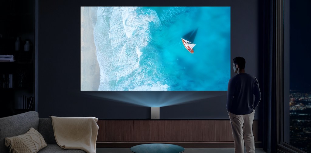 Η LG παρουσιάζει στη CES 2025 δύο νέους καινοτόμους προτζέκτορες