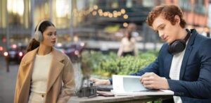 Sony WH 1000XM4 600x293