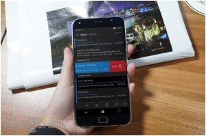 Umi-Touch-Windows-10-Mobile-3-300x199