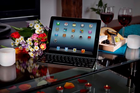 Logitech: Προτάσεις για δώρα του Αγίου Βαλεντίνου