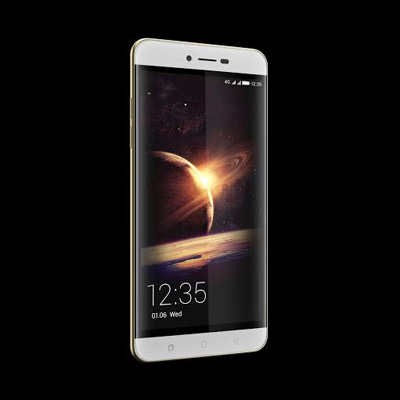 To Coolpad Torino στην Ελλάδα