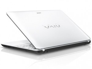 Csm VAIO Fit 15E von Sony weiss 08 968dc7c5ce