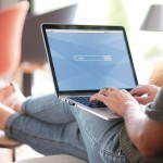 dLAN_WiFiac_USB_stick_Image_Sofa_