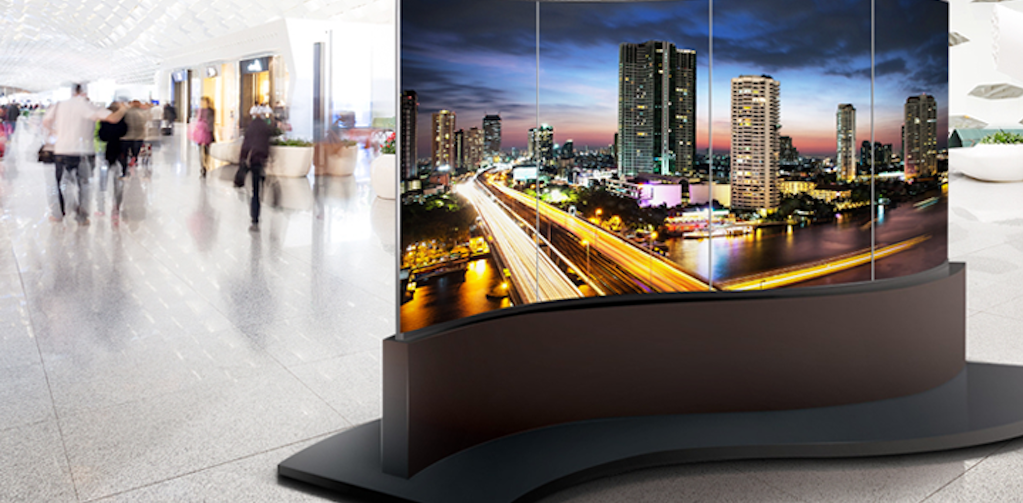 Η απόλυτη καινοτομία στο digital signage λέγεται  LG Double Sided Curved Tiling